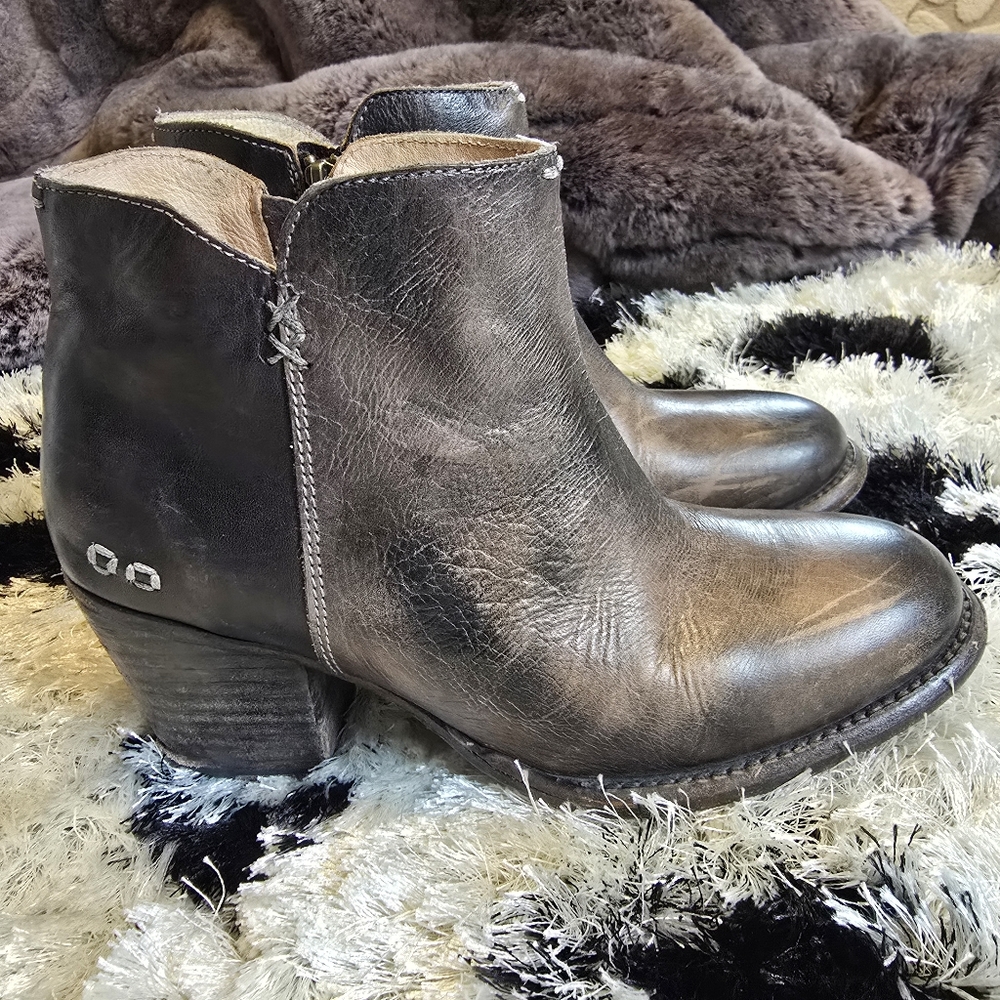 Bed Stu Yell Distressed Leather Boots